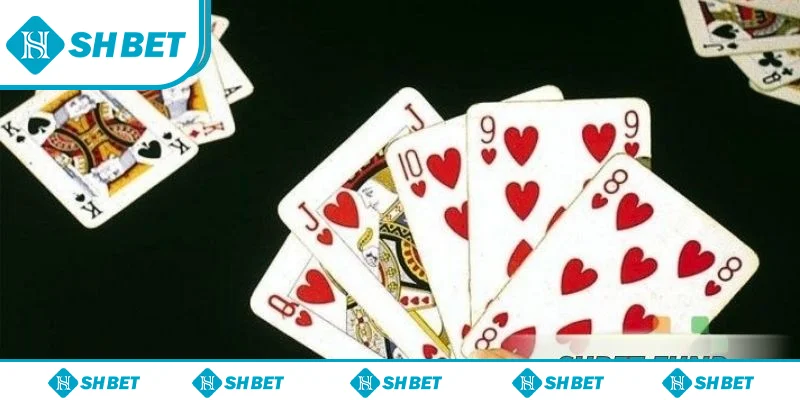 Áp dụng chiến thuật hợp lý nâng tầm phỏm SHbet thành công